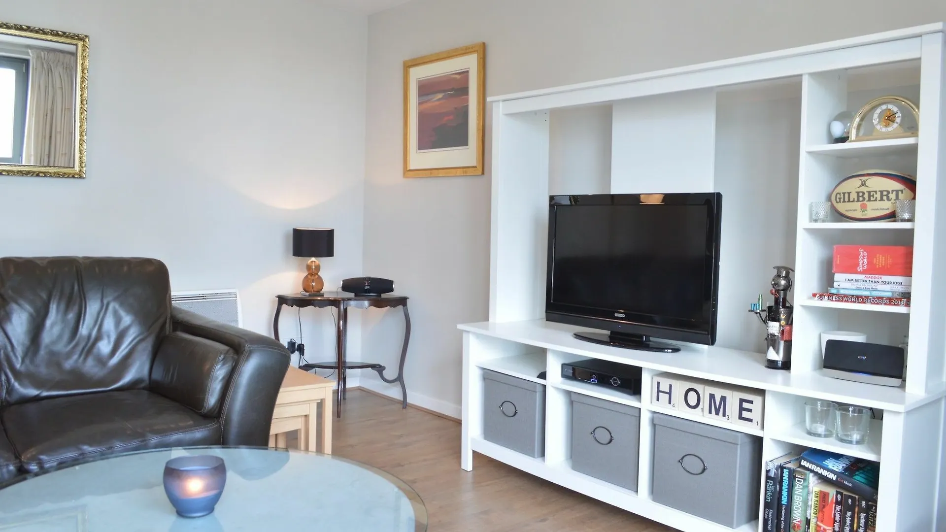 2 Bedroom Apartment By The Sea Edinburgh